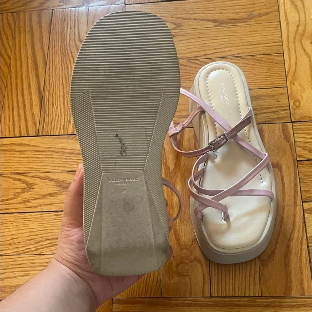 Vagabond Lilac Strappy Platform Sandals - Picture 9 of 12